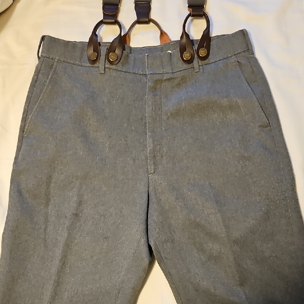 Levis Vintage Action Slacks Pants Suspenders Mens 32 x 32 Gray